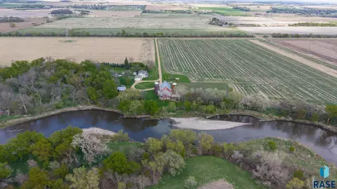 View/Area - 25681 Ditch Rd, Renner, SD 57055 photo 1 of 4