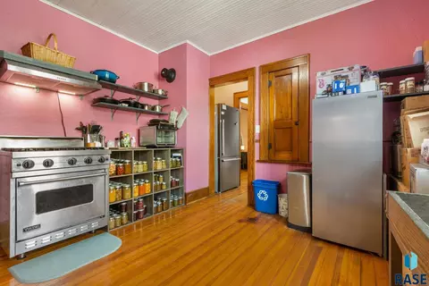 216 N Dakota Ave, Davis, SD 57021 photo 3