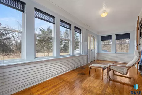 216 N Dakota Ave, Davis, SD 57021 photo 8