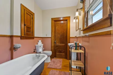 216 N Dakota Ave, Davis, SD 57021 photo 10