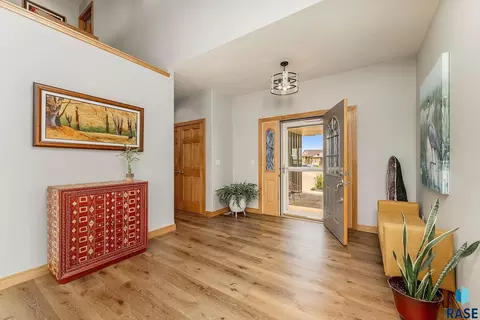 Entry Way - 6008 Sunset Blvd, Madison, SD 57042 photo 1 of 1