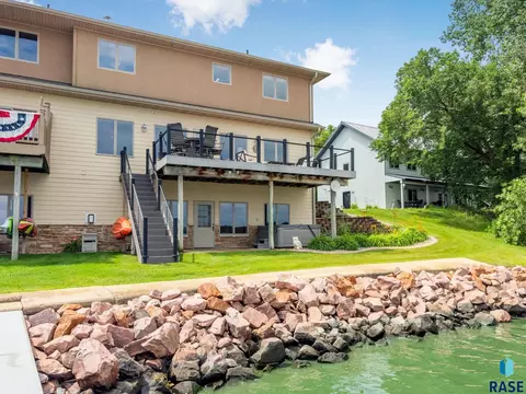 Other - 6008 Sunset Blvd, Madison, SD 57042 photo 8 of 9