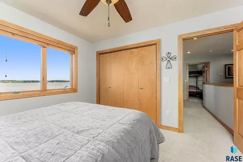 Bedroom - 6008 Sunset Blvd, Madison, SD 57042 photo 7 of 10