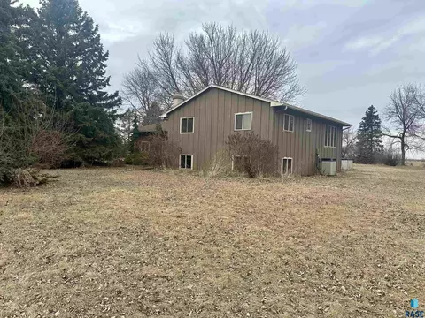 47838 270th St, Sioux Falls, SD 57108 photo 3