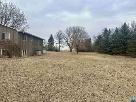 47838 270th St, Sioux Falls, SD 57108 photo 5