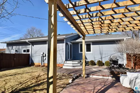 1309 E 26th St, Sioux Falls, SD 57105 photo 28