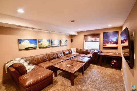 1309 E 26th St, Sioux Falls, SD 57105 photo 20