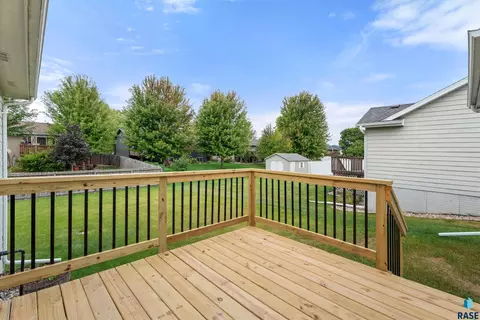 5209 S Mayo Ave, Sioux Falls, SD 57106 photo 38