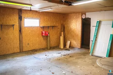 5116 E 16th St, Sioux Falls, SD 57110 photo 22
