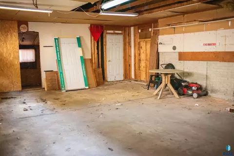 5116 E 16th St, Sioux Falls, SD 57110 photo 24