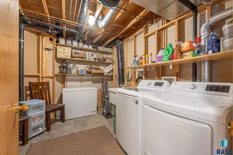 201 E 9th St, Crooks, SD 57020 photo 30