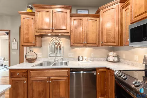 4405 E Aster Cir, Sioux Falls, SD 57103 photo 6