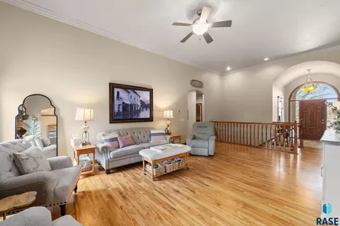 4405 E Aster Cir, Sioux Falls, SD 57103 photo 14