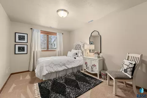 4405 E Aster Cir, Sioux Falls, SD 57103 photo 36