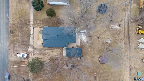 View/Area - 304 E 3rd St, Egan, SD 57024 photo 1 of 4