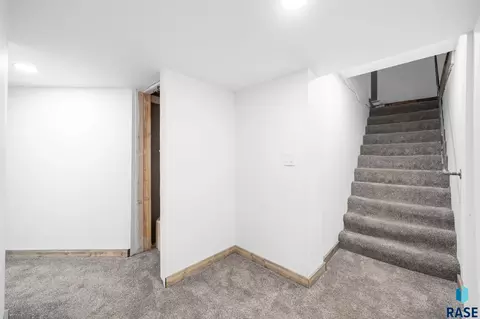 Entry Way - 304 E 3rd St, Egan, SD 57024 photo 6 of 6