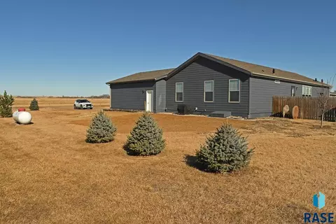 118 David Dr, Pukwana, SD 57370 photo 25