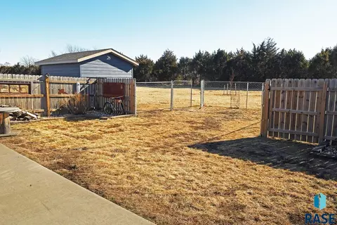 118 David Dr, Pukwana, SD 57370 photo 24