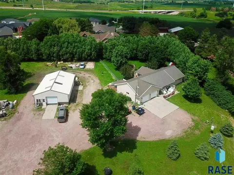 1604 E Redwood Blvd, Brandon, SD 57005 photo 7