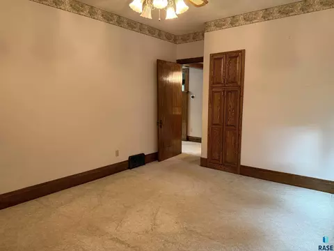Bedroom - 201 E 3rd St, Marion, SD 57043 photo 2 of 10
