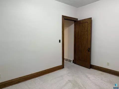 Bedroom - 201 E 3rd St, Marion, SD 57043 photo 6 of 10