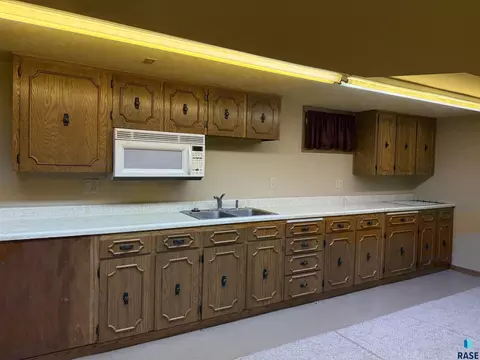 Kitchen - 201 E 3rd St, Marion, SD 57043 photo 4 of 6
