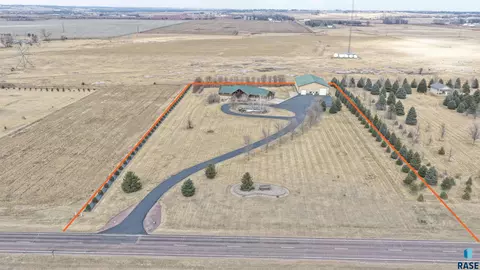 48190 268th St, Brandon, SD 57005
