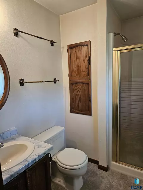 Bath - 2408 S Valley View Rd, Sioux Falls, SD 57106 photo 1 of 4