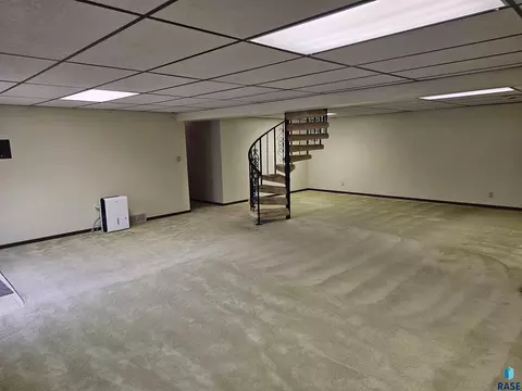Other - 2408 S Valley View Rd, Sioux Falls, SD 57106 photo 2 of 2