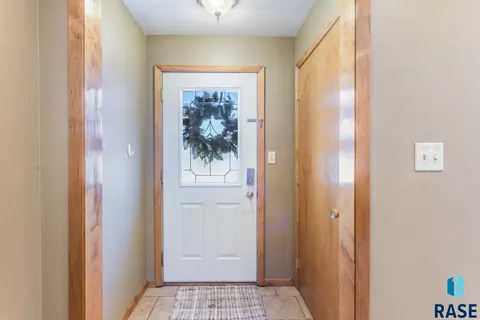 Entry Way - 209 S Albert St, Freeman, SD 57029 photo 1 of 1