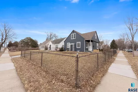 707 E 26th St, Sioux Falls, SD 57105 photo 30