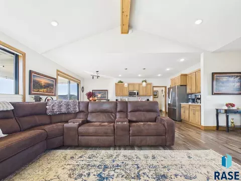 Living - 600 S Quartzite Ave, Tea, SD 57064 photo 5 of 6