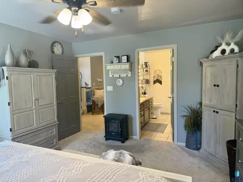 Bedroom - 1516 Deerfield Ln, Mitchell, SD 57301 photo 2 of 14