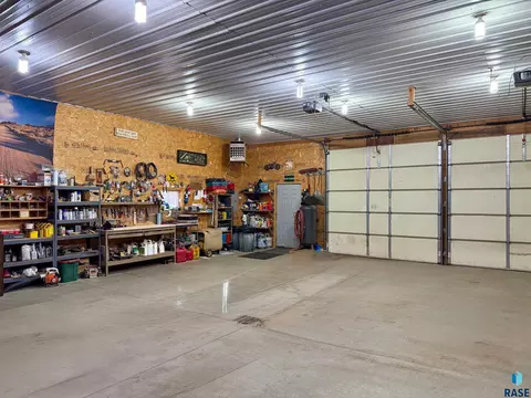 Other - 1516 Deerfield Ln, Mitchell, SD 57301 photo 19 of 21