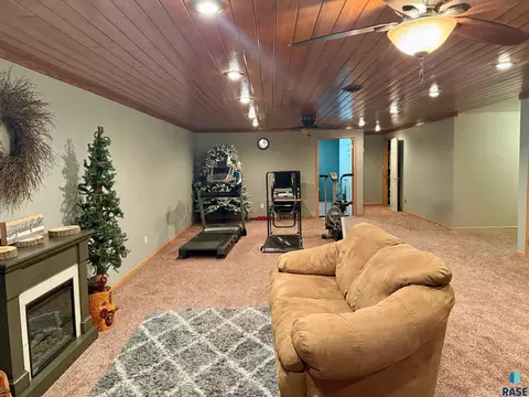 Other - 1516 Deerfield Ln, Mitchell, SD 57301 photo 9 of 21