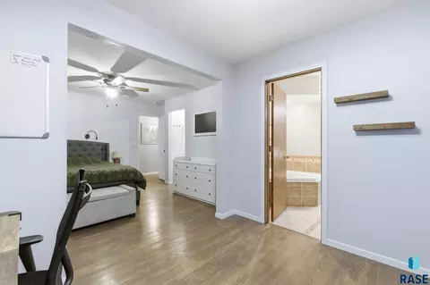 1405 E Otonka Trl, Sioux Falls, SD 57103 photo 30