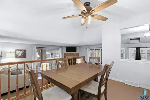 1405 E Otonka Trl, Sioux Falls, SD 57103 photo 22