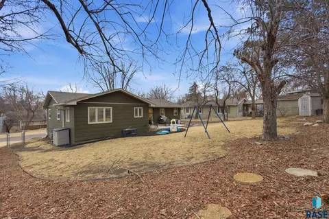 1405 E Otonka Trl, Sioux Falls, SD 57103 photo 59