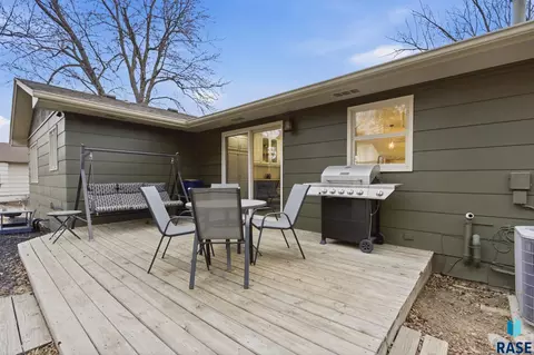 1405 E Otonka Trl, Sioux Falls, SD 57103 photo 55