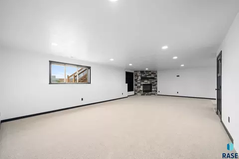 Other - 6709 E 37th St, Sioux Falls, SD 57110 photo 12 of 21