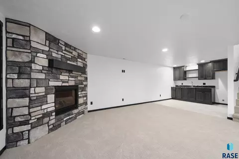 Other - 6709 E 37th St, Sioux Falls, SD 57110 photo 11 of 21