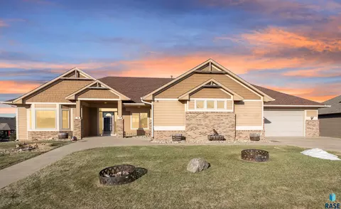 3000 W Stratton St, Sioux Falls, SD 57108