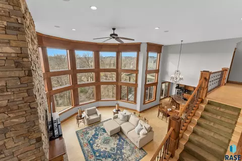 Living - 9005 E Torrey Pine Cir, Sioux Falls, SD 57110 photo 5 of 7