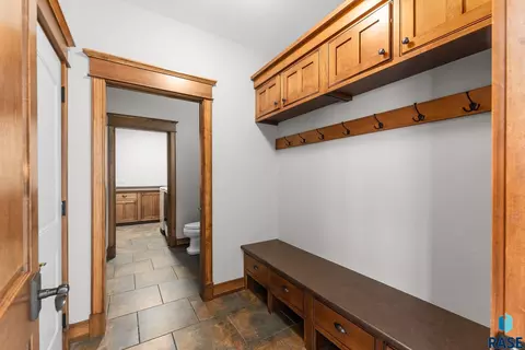 Entry Way - 9005 E Torrey Pine Cir, Sioux Falls, SD 57110 photo 1 of 3