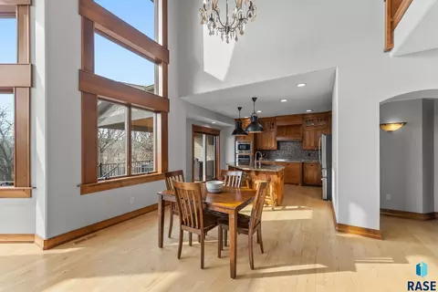 Dining - 9005 E Torrey Pine Cir, Sioux Falls, SD 57110 photo 1 of 1