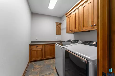 Other - 9005 E Torrey Pine Cir, Sioux Falls, SD 57110 photo 5 of 10