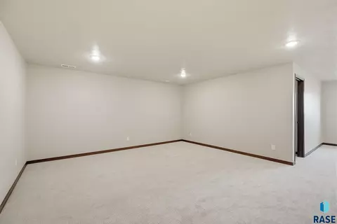 Other - 1425 N Mae Pl, Tea, SD 57064 photo 6 of 7