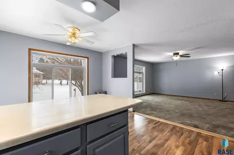 409 E 7th St, Crooks, SD 57020 photo 5