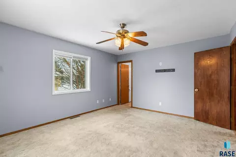 409 E 7th St, Crooks, SD 57020 photo 30