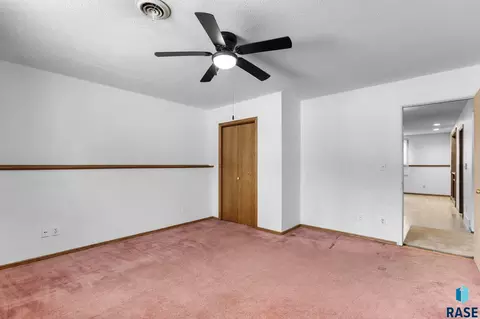 409 E 7th St, Crooks, SD 57020 photo 53